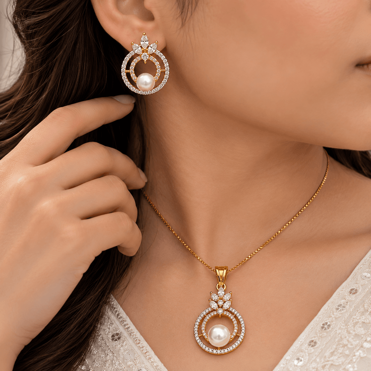 AD Pearl Halo Pendant & Butti Set — view 2